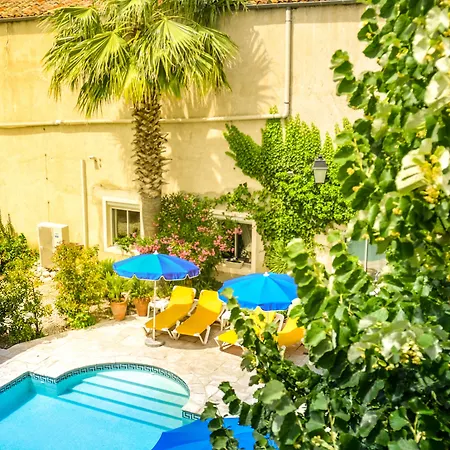 Logis Restaurant Ξενοδοχείο 3*