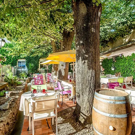 Logis Restaurant Ξενοδοχείο