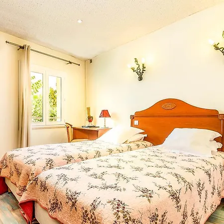 Logis Restaurant Hotel 3*